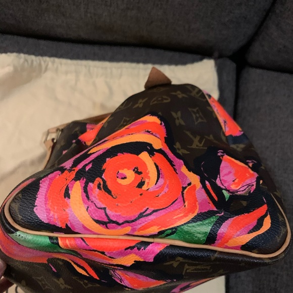 SOLD 🌸 LV Speedy 30 Stephen Sprouse Roses - Picture 5 of 8